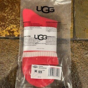 NEW UGG women's Dierson Logo Quarter Socks